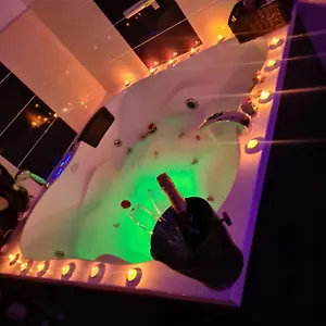  Hotel de apartamente Karma Luxury